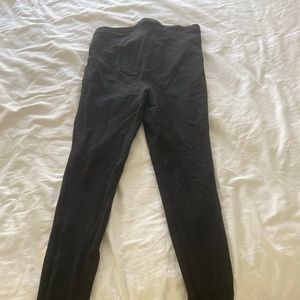 Old Navy Maternity Leggings